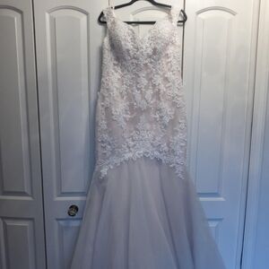 Mermaid fit wedding dress